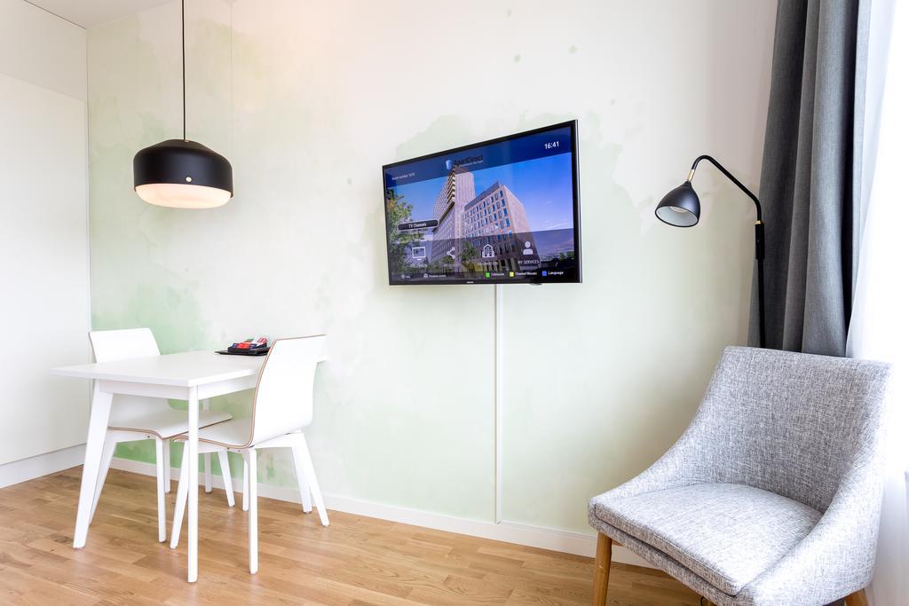 Lägenhetshotell Apartdirect älvsjö 3*